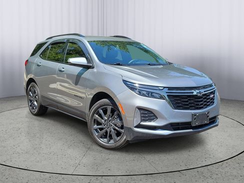 Used 2023 Chevrolet Equinox RS w/ RS Leather Package AWD/4WD image 1