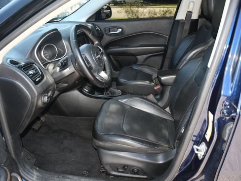Used 2018 Jeep Compass Limited w/ Navigation Group FWD image 8