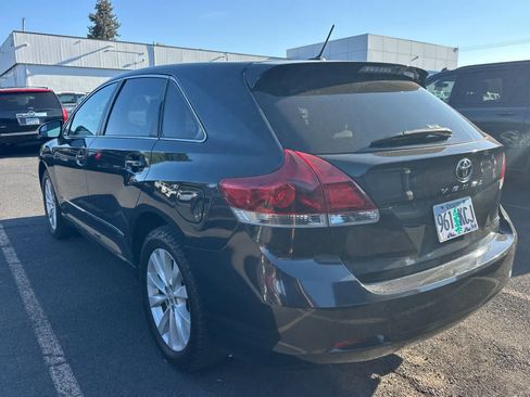Used 2015 Toyota Venza LE AWD/4WD image 6