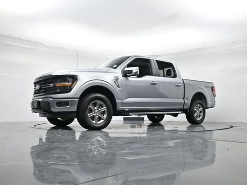 Used 2024 Ford F150 XLT w/ Equipment Group 302A MID image 39