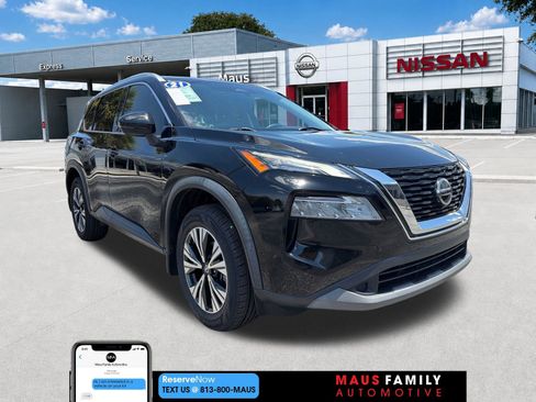 Used 2021 Nissan Rogue SV w/ Premium Package FWD image 1