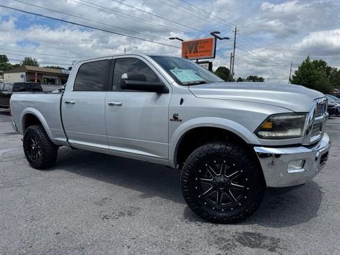 Used 2017 RAM 2500 Laramie AWD/4WD image 1