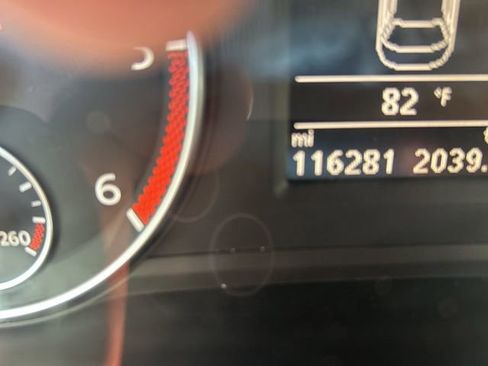 Used 2013 Volkswagen Passat TDI SE FWD image 10