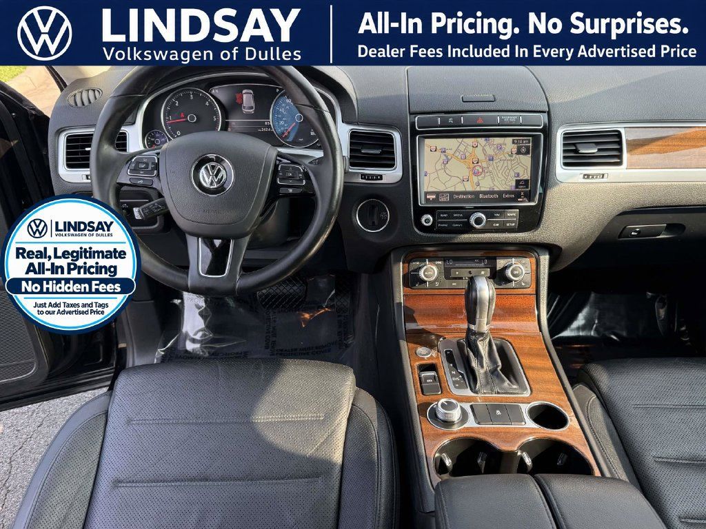 Used 2016 Volkswagen Touareg TDI AWD/4WD image 11