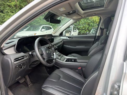 Used 2024 Hyundai Palisade SEL w/ Premium Package AWD/4WD image 5