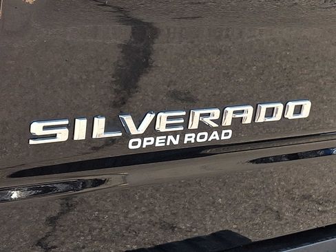 Used 2022 Chevrolet Silverado 1500 LT Trail Boss AWD/4WD image 29