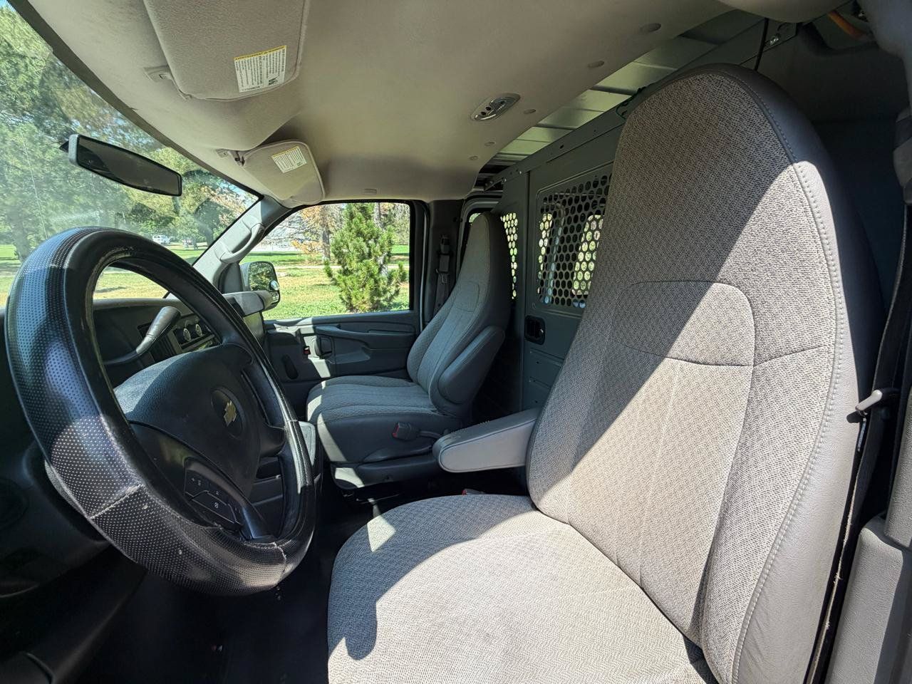 Used 2013 Chevrolet Express 1500 AWD image 12