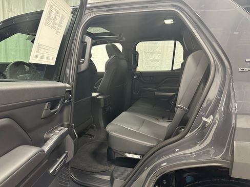 Used 2025 Toyota 4Runner TRD Off-Road Premium w/ Tow Technology Package image 42