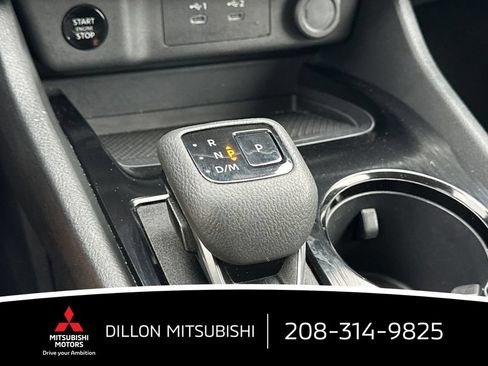 Used 2025 Nissan Rogue SV AWD/4WD image 24