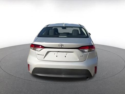 Used 2025 Toyota Corolla LE image 12