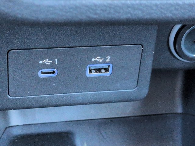 Certified 2024 Nissan Kicks SV w/ Interior Electronics Package FWD image 21