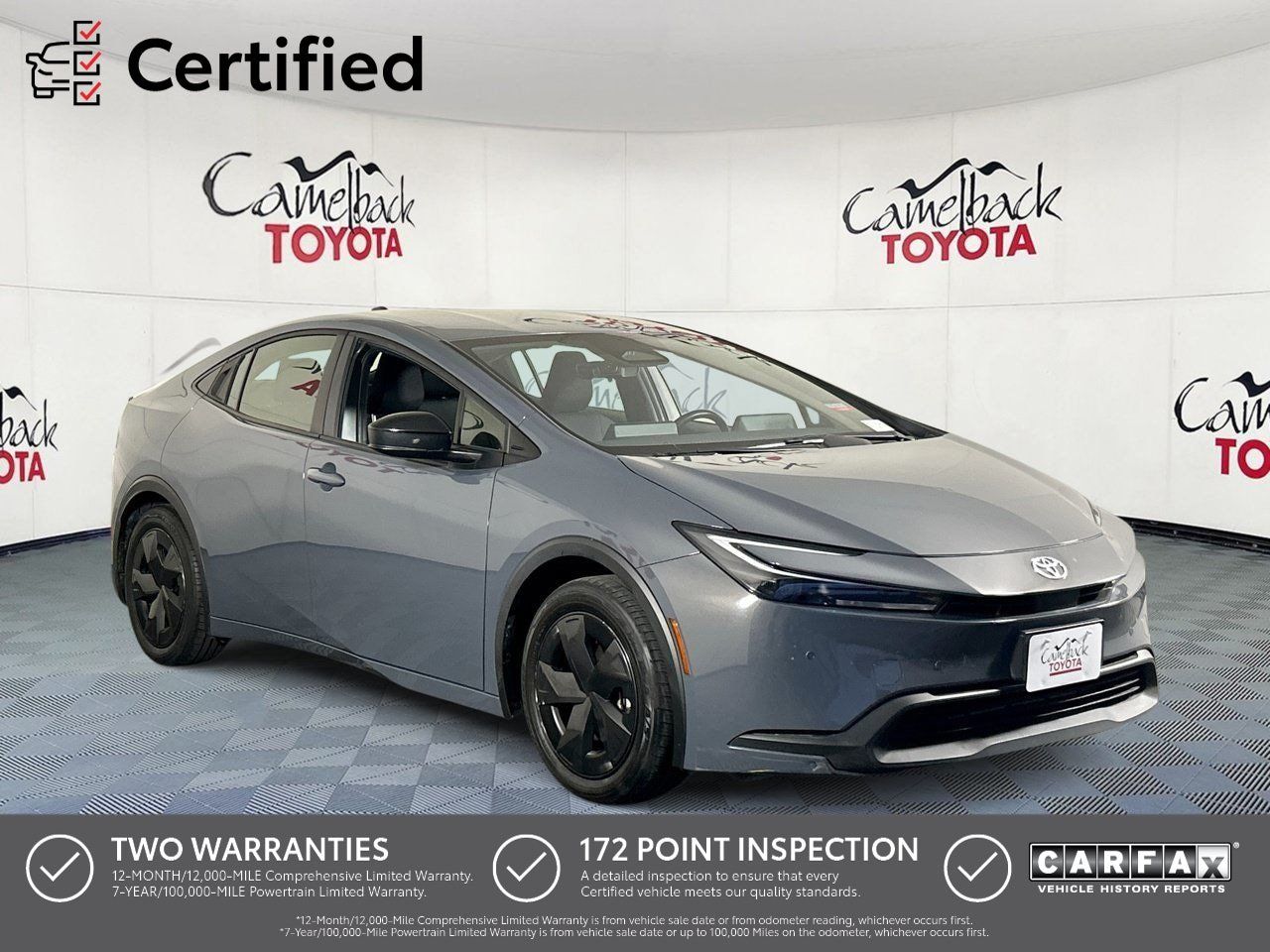 Used 2025 Toyota Prius LE FWD image 1