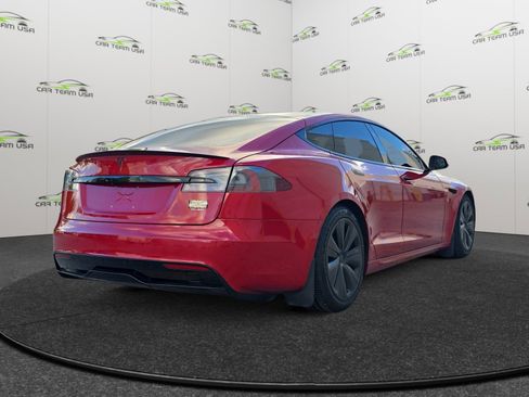 Used 2021 Tesla Model S Plaid image 7