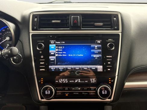 Used 2018 Subaru Outback 3.6R Touring AWD/4WD image 23