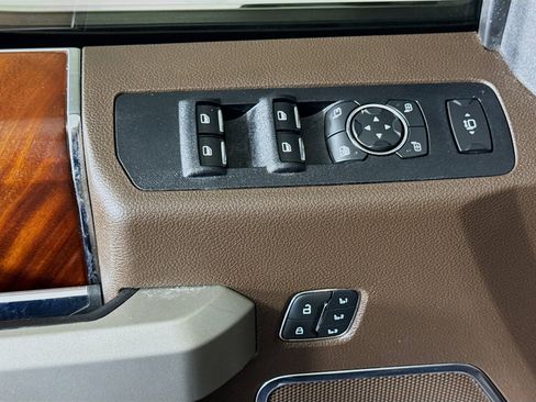 Used 2020 Ford F250 King Ranch w/ King Ranch Ultimate Package AWD/4WD image 24