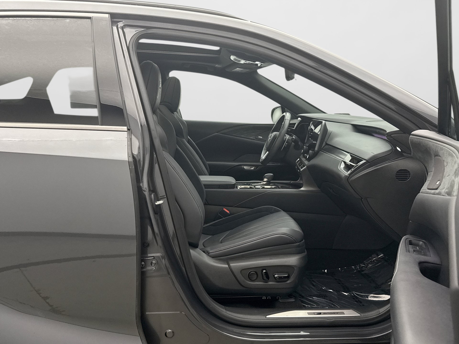 Used 2025 Lexus RX 500h F Sport w/ Convenience Package AWD/4WD image 18