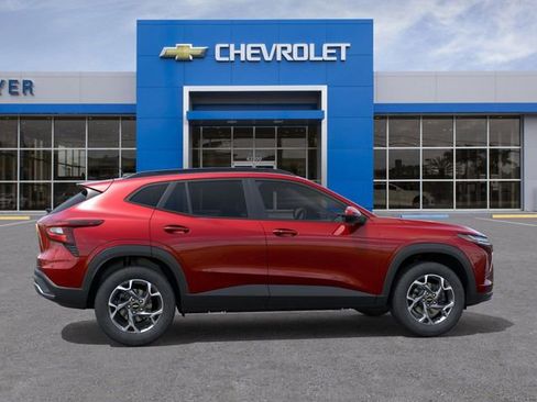 New 2026 Chevrolet Trax LT w/ Driver Confidence Package image 6