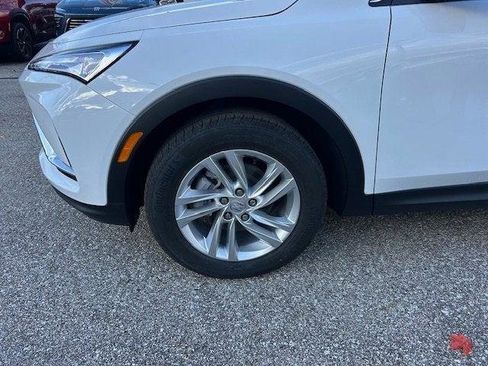 New 2026 Buick Envista Preferred w/ Convenience II Package image 2