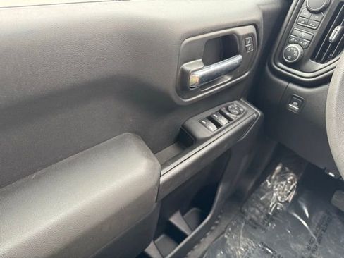 Certified 2024 Chevrolet Silverado 1500 Custom AWD/4WD image 30