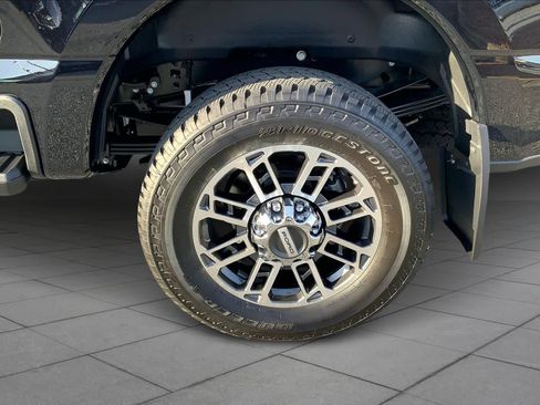 Used 2026 Ford F350 Platinum w/ Platinum Plus Package image 10