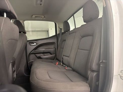 Used 2016 Chevrolet Colorado LT w/ LT Convenience Package image 13