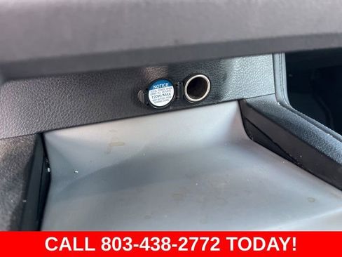 Used 2019 Toyota Avalon XSE w/ All Weather Liner Package image 27