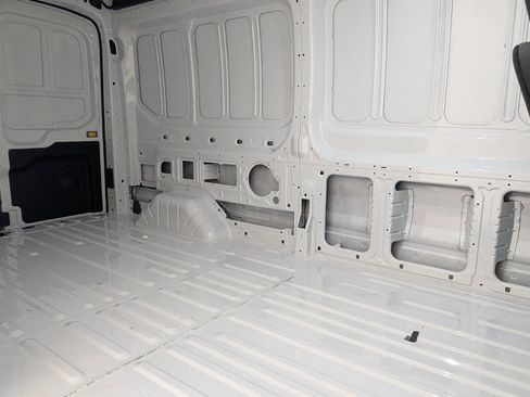 New 2026 Ford Transit 250 148 Medium Roof image 24