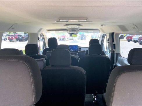 Used 2023 Ford Transit 350 XLT RWD image 8