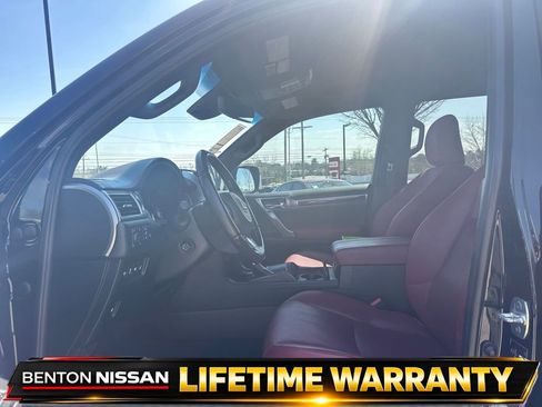 Used 2023 Lexus GX 460 Premium w/ Premium Package AWD/4WD image 11