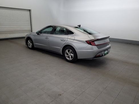 Used 2022 Hyundai Sonata SE w/ Cargo Package FWD image 3