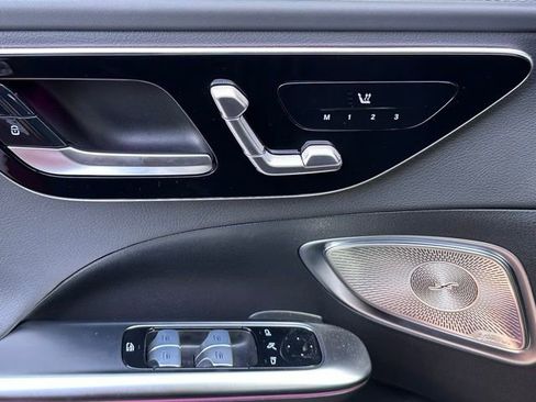 Certified 2025 Mercedes-Benz C 300 4MATIC Sedan image 22