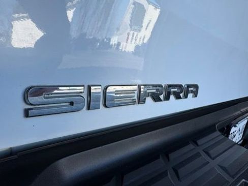Used 2013 GMC Sierra 2500 Denali w/ Snow Plow Prep Package AWD/4WD image 22