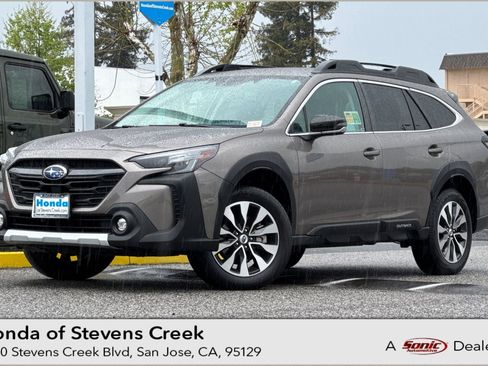 Used 2023 Subaru Outback Limited AWD/4WD image 1