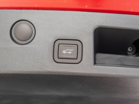 New 2026 GMC Terrain Elevation w/ Elevation Premium Package AWD/4WD image 30