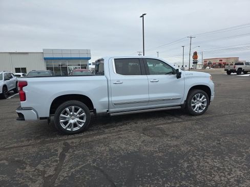 New 2026 Chevrolet Silverado 1500 High Country AWD/4WD image 13