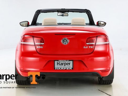 Used 2015 Volkswagen Eos Executive FWD image 8