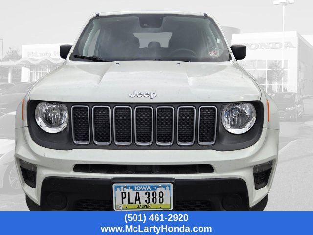 Used 2023 Jeep Renegade Latitude AWD/4WD image 7