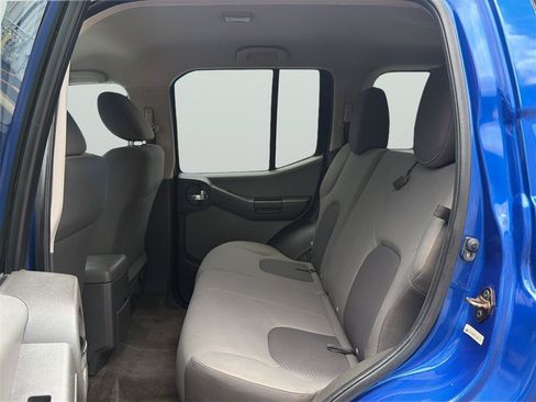 Used 2015 Nissan Xterra S AWD/4WD image 17