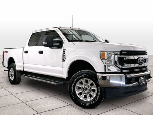 Used 2022 Ford F350 XL w/ STX Appearance Package AWD/4WD image 2