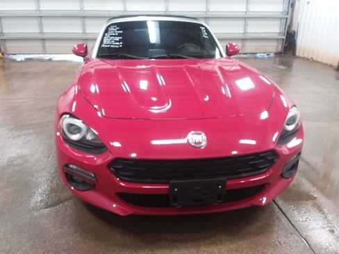 Used 2018 FIAT 124 Spider Lusso RWD image 7