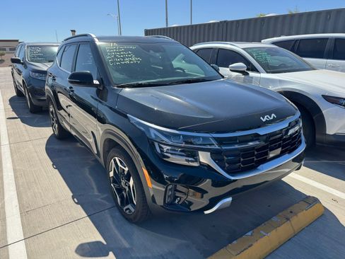 Certified 2024 Kia Seltos SX image 5