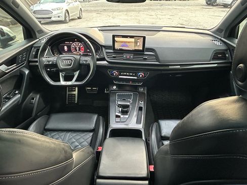 Used 2018 Audi SQ5 Prestige image 17