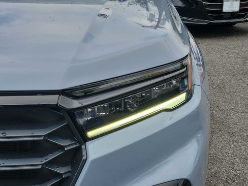 Used 2023 Honda Pilot Sport image 9