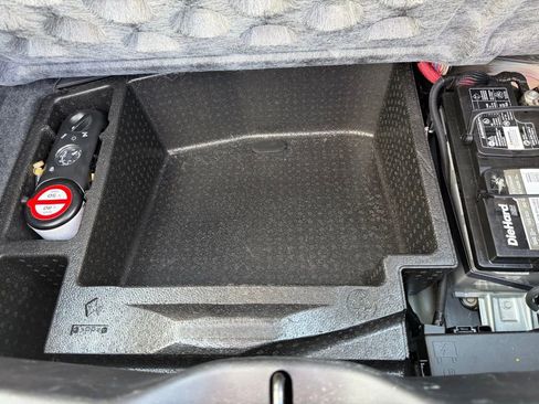 Used 2019 Dodge Charger R/T w/ Stars & Stripes Edition RWD image 36