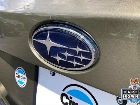 Certified 2023 Subaru Outback Touring AWD/4WD image 32