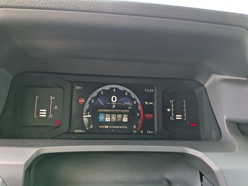 Used 2025 Toyota Tacoma SR5 image 25