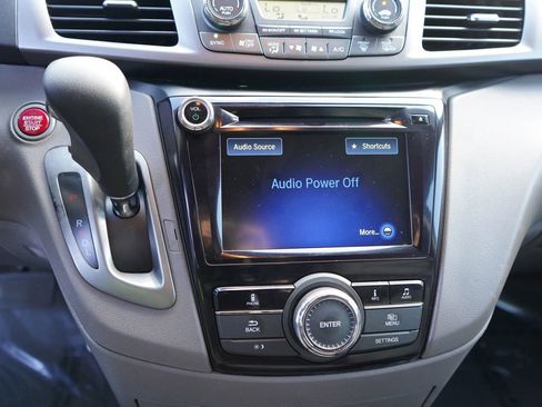 Used 2017 Honda Odyssey EX-L image 12