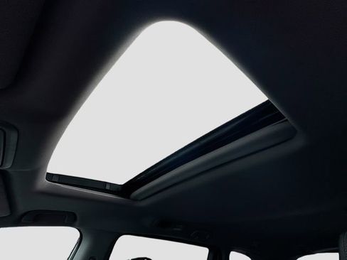 Used 2023 Honda Odyssey EX-L image 9