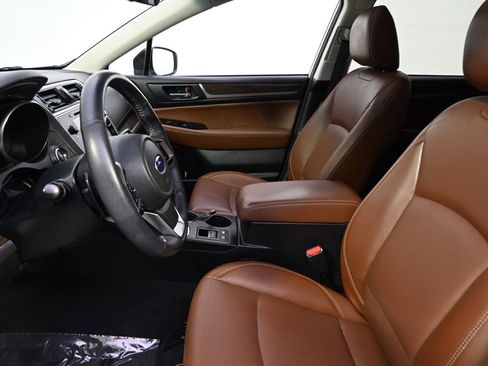 Used 2019 Subaru Outback 2.5i Touring image 13