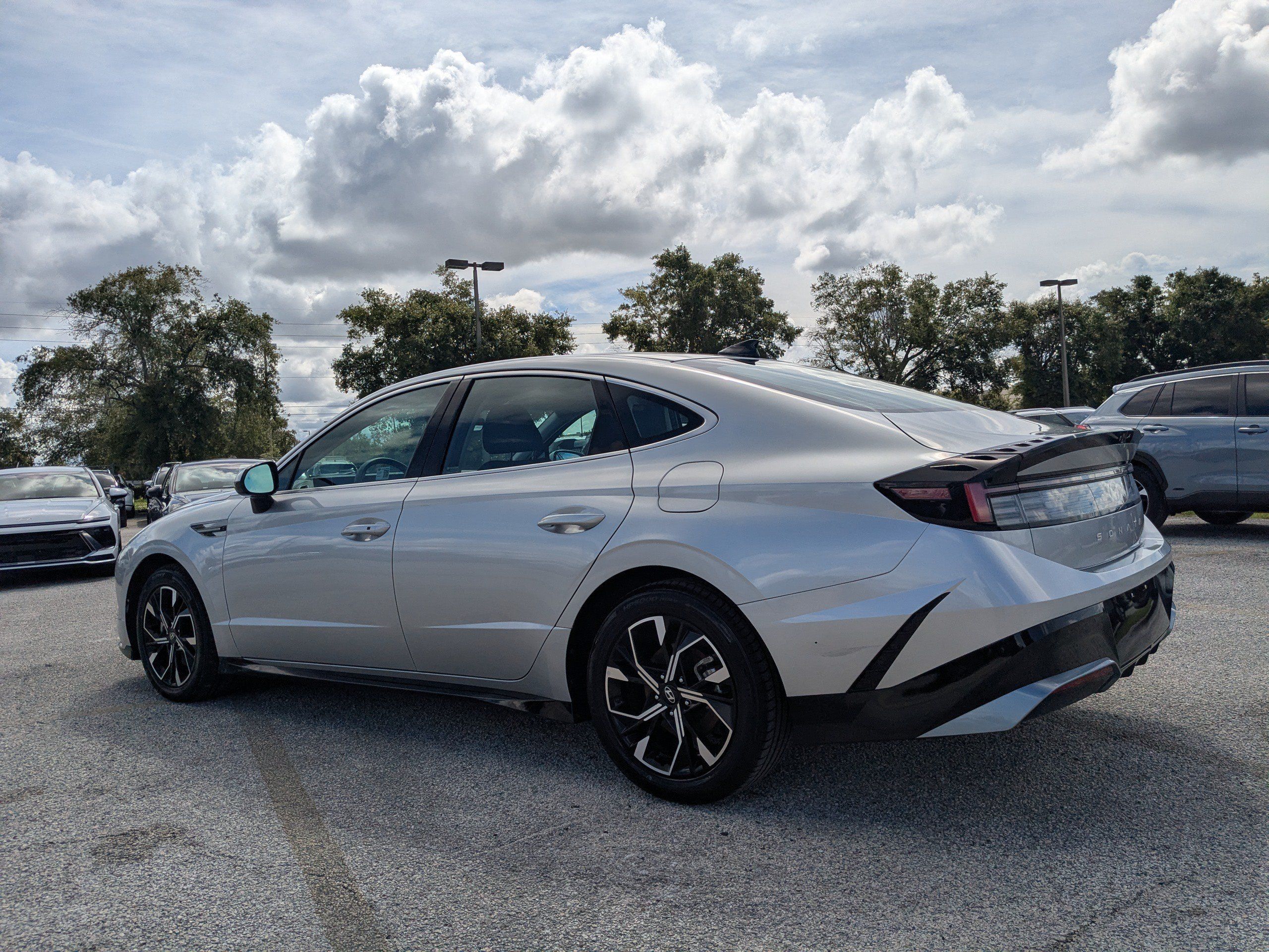 Certified 2025 Hyundai Sonata SEL FWD image 7